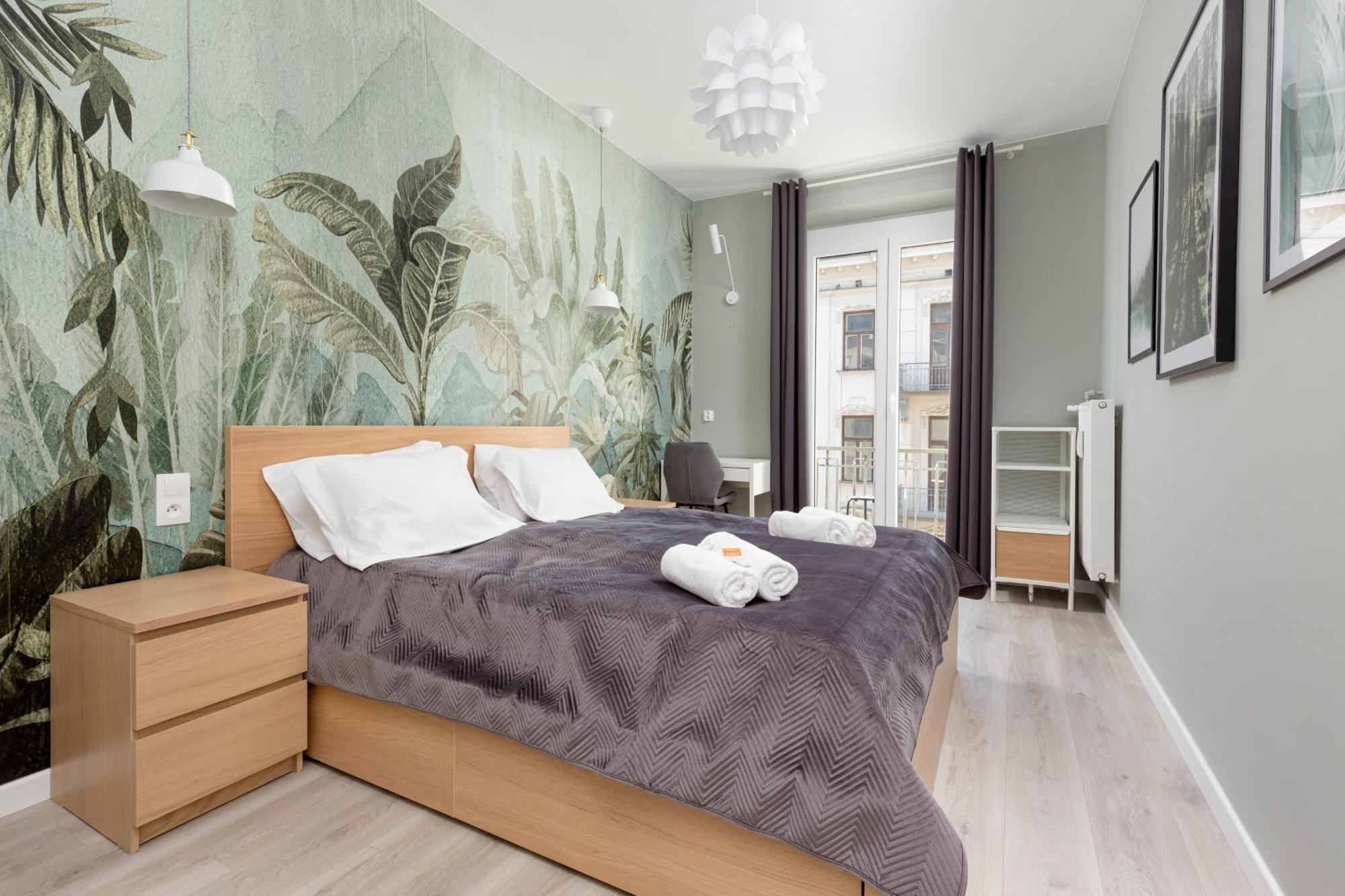 Central Apartment Emilii Plater By Noclegi Renters Warschau Buitenkant foto